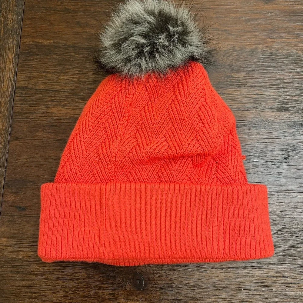 Lululemon Watermelon‎ Red Sherpa Pompom Beanie Soft
